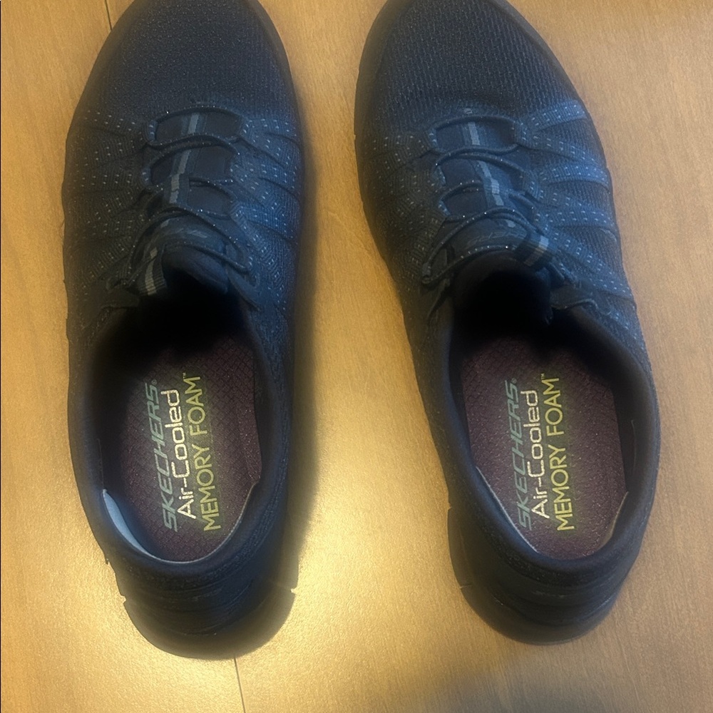Skechers Women's Black Athletic Shoes